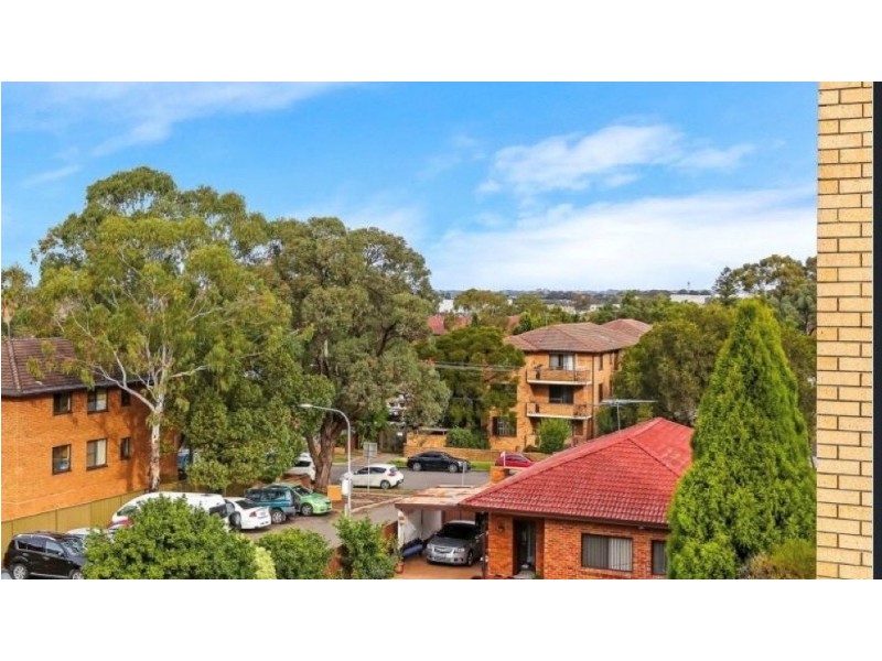 42/145 Chapel Road, Bankstown NSW 2200