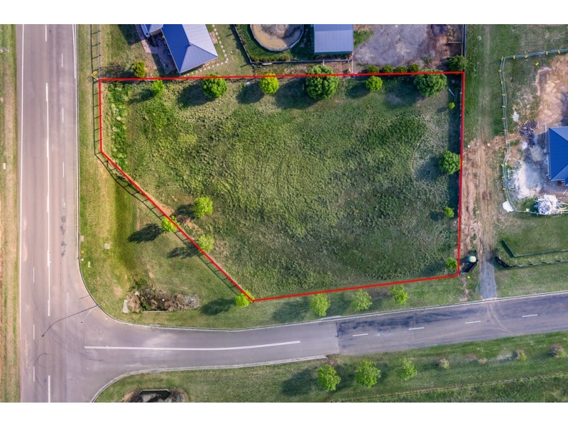 2 Racecourse Drive, Goulburn NSW 2580