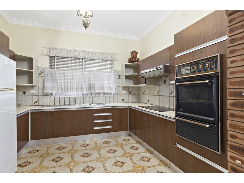 11 Tripod Street, Concord NSW 2137