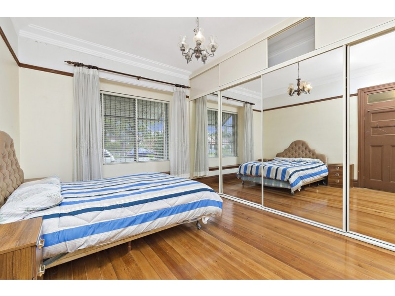 11 Tripod Street, Concord NSW 2137