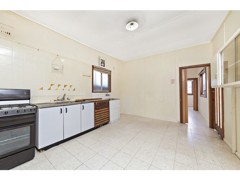 11 Tripod Street, Concord NSW 2137