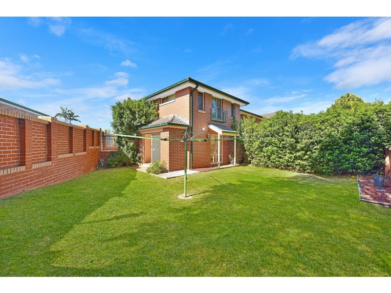 1/2 Barnstaple Lane, Five Dock NSW 2046