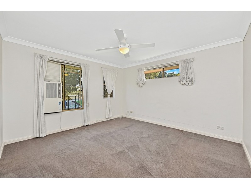 1/2 Barnstaple Lane, Five Dock NSW 2046