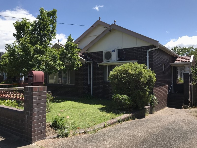 1A Brooklyn Street, Burwood NSW 2134