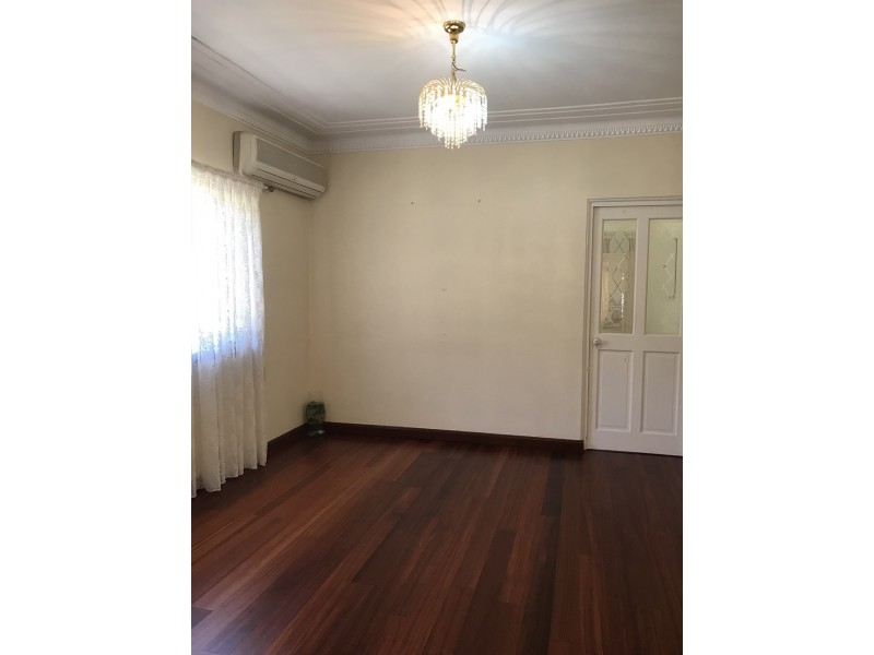 79 Villiers Avenue, Mortdale NSW 2223