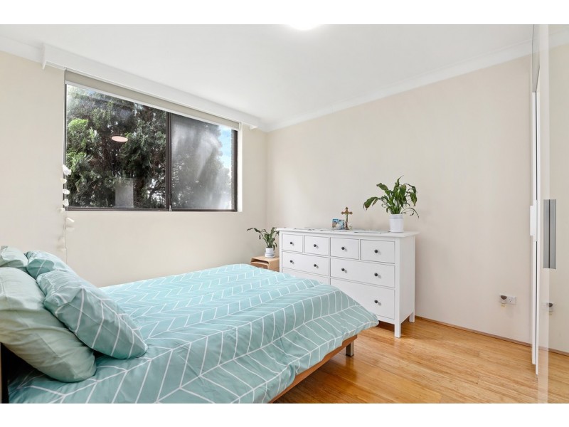 2/22 Crane Street, Concord NSW 2137