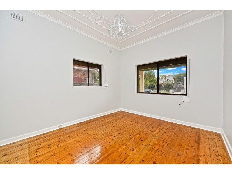 104 Davidson Ave, Concord NSW 2137