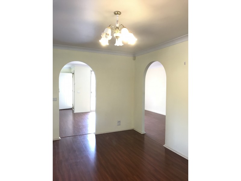 11 Aaron Place, Plumpton NSW 2761