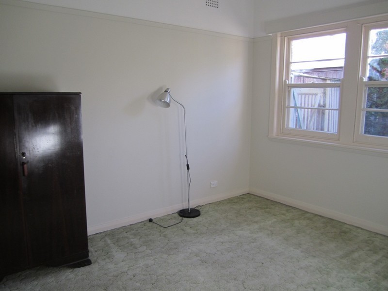 24 Llewelyn Street, Rhodes NSW 2138