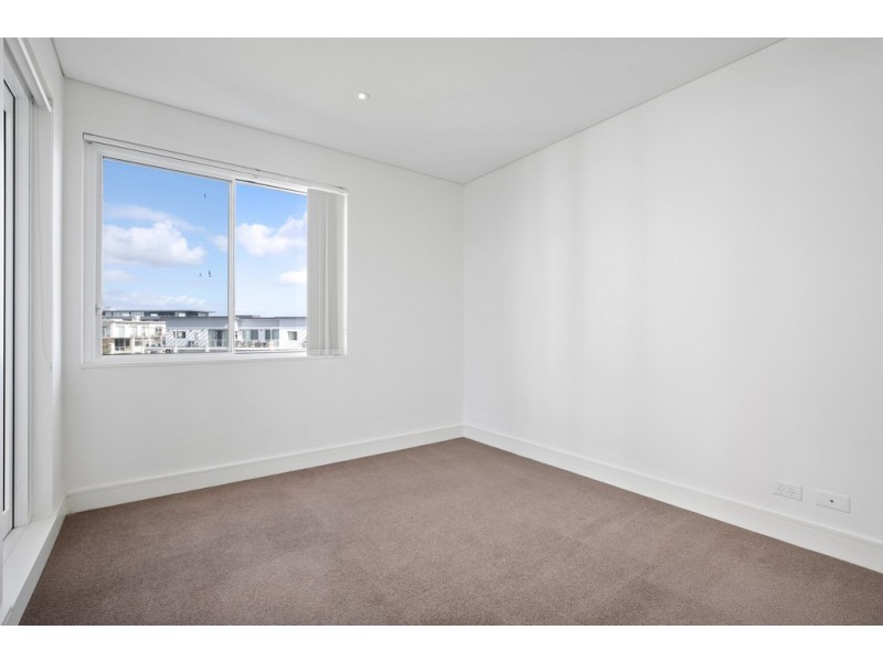 601/68 Peninsula Drive, Breakfast Point NSW 2137