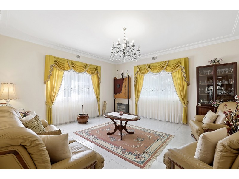 25 Zoeller Street, Concord NSW 2137