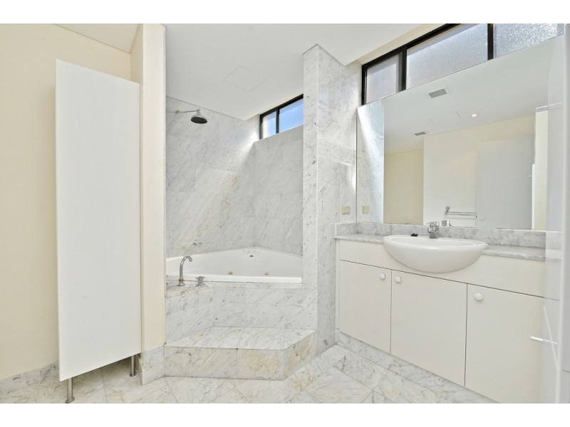 8E/164 Burwood Road, Concord NSW 2137