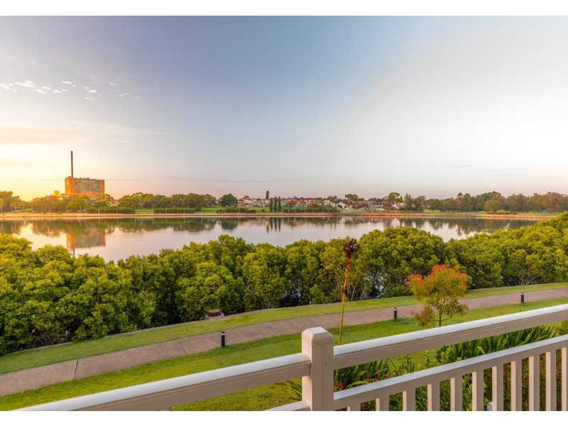 15 Jacaranda Drive, Cabarita NSW 2137