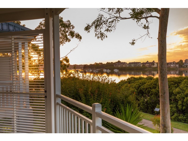 15 Jacaranda Drive, Cabarita NSW 2137