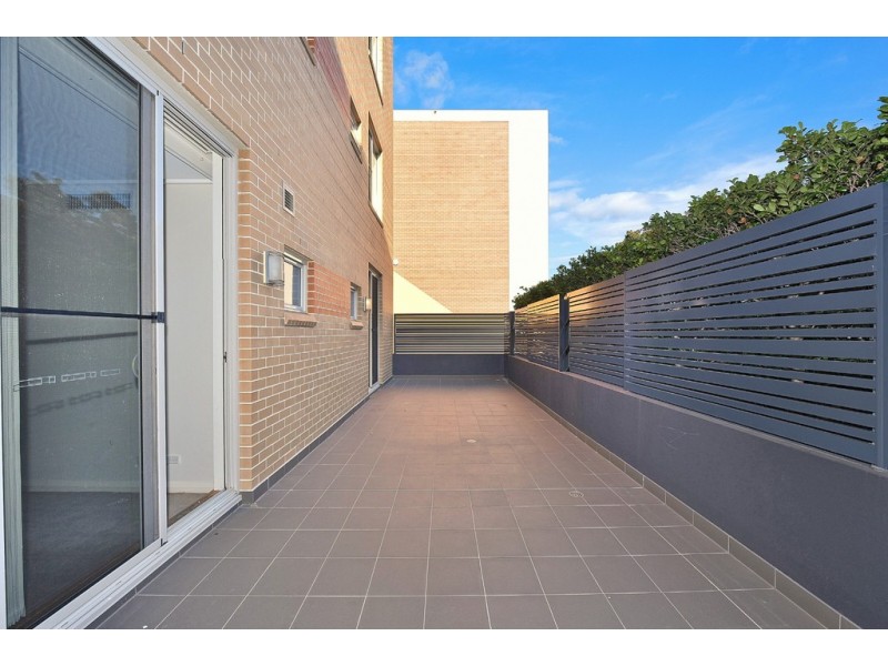 347/2 THE CRESCENT, Wentworth Point NSW 2127
