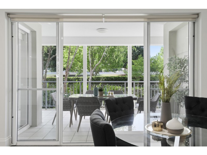 208/63 Admiralty Drive, Breakfast Point NSW 2137