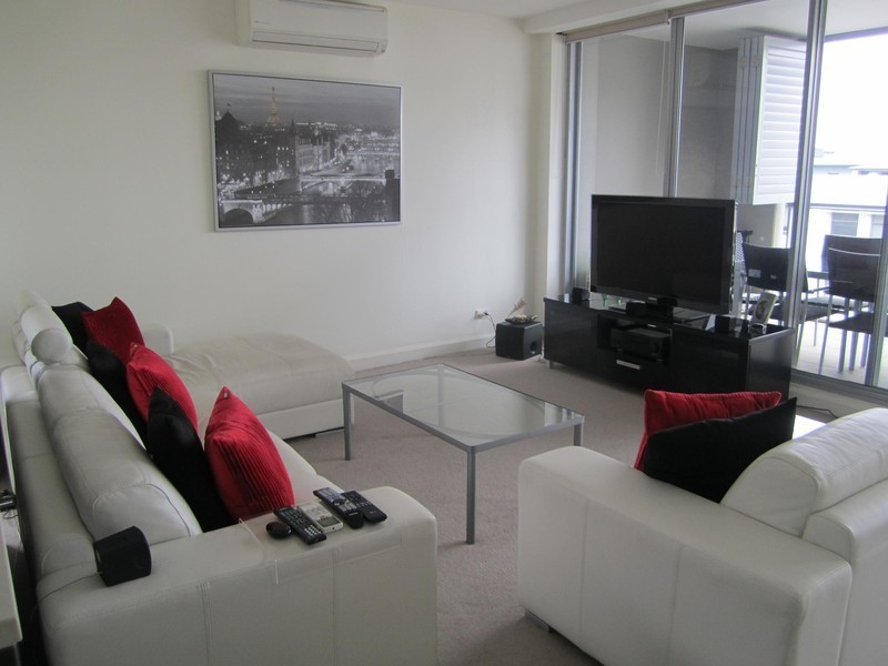 402/9 Shoreline Drive, Rhodes NSW 2138