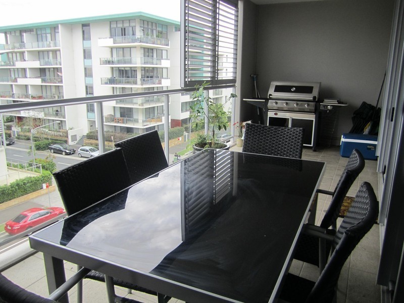 402/9 Shoreline Drive, Rhodes NSW 2138