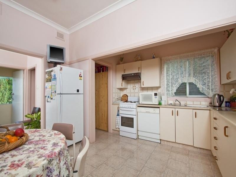 4 Archer Street, Concord NSW 2137