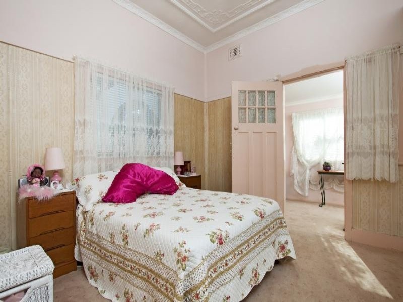 4 Archer Street, Concord NSW 2137