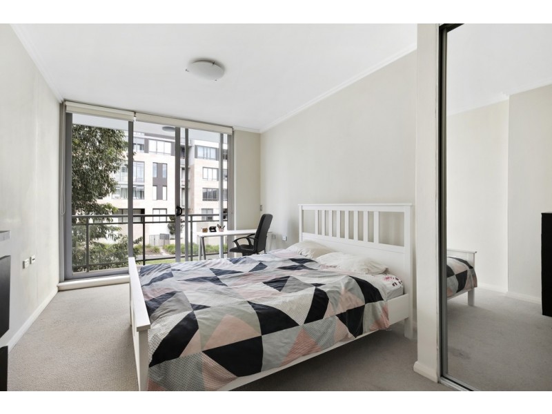 111/38 Shoreline Drive, Rhodes NSW 2138