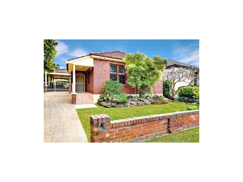 19 Currawang Street, Concord West NSW 2138