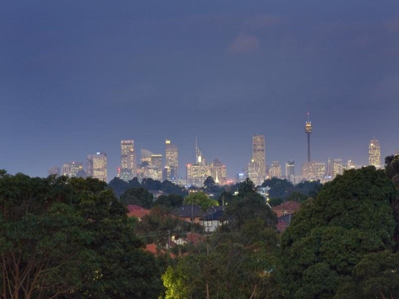 9 Meadow St, Concord NSW 2137