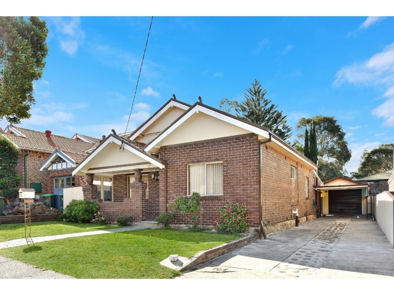 15 Evelyn Ave, Concord NSW 2137