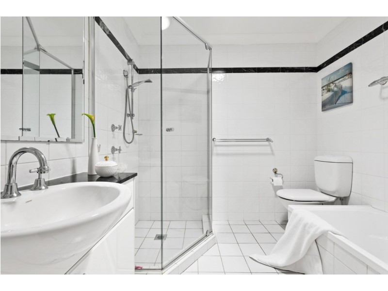 56 Charlton Drive, Liberty Grove NSW 2138