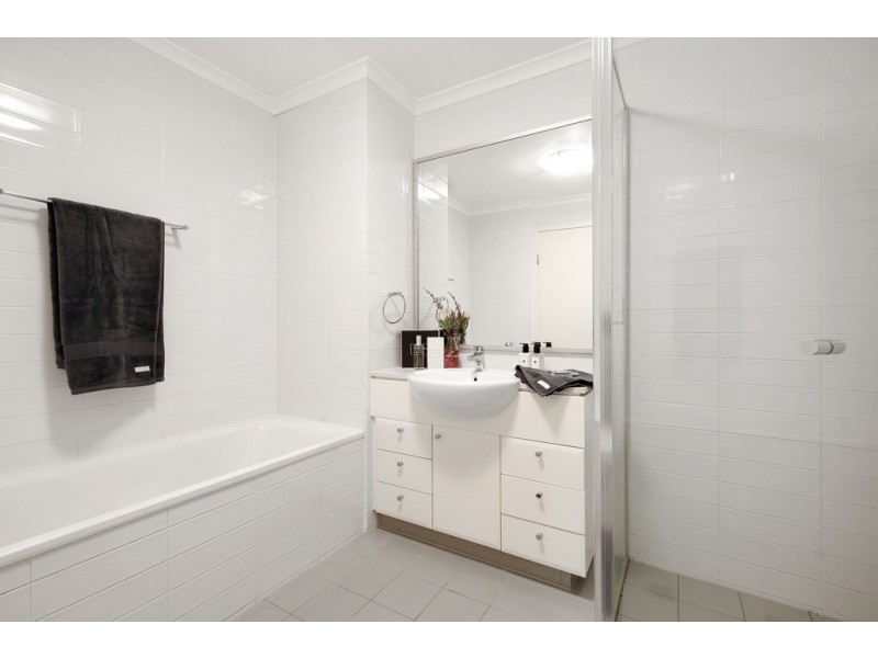 14/5 Woodlands Avenue, Breakfast Point NSW 2137