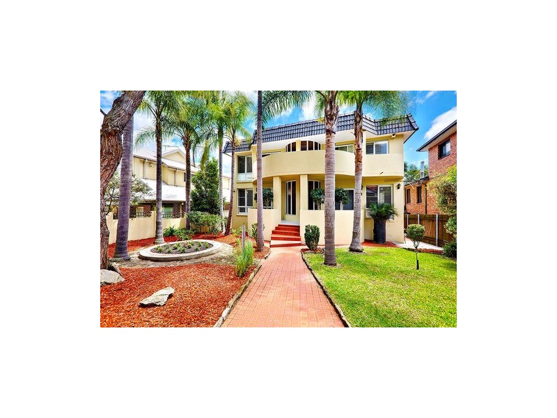 17 Empire Ave, Concord NSW 2137