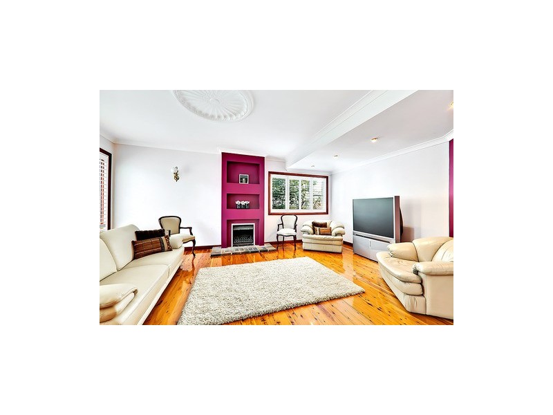 17 Empire Ave, Concord NSW 2137
