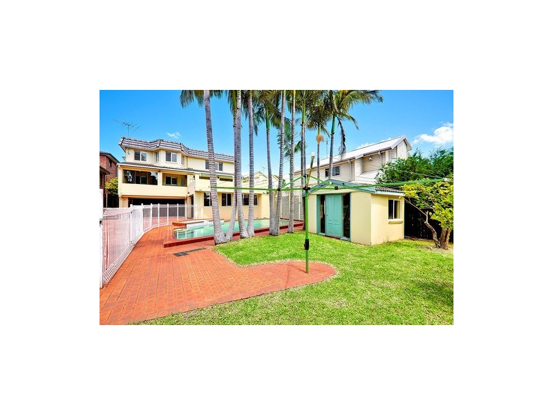 17 Empire Ave, Concord NSW 2137