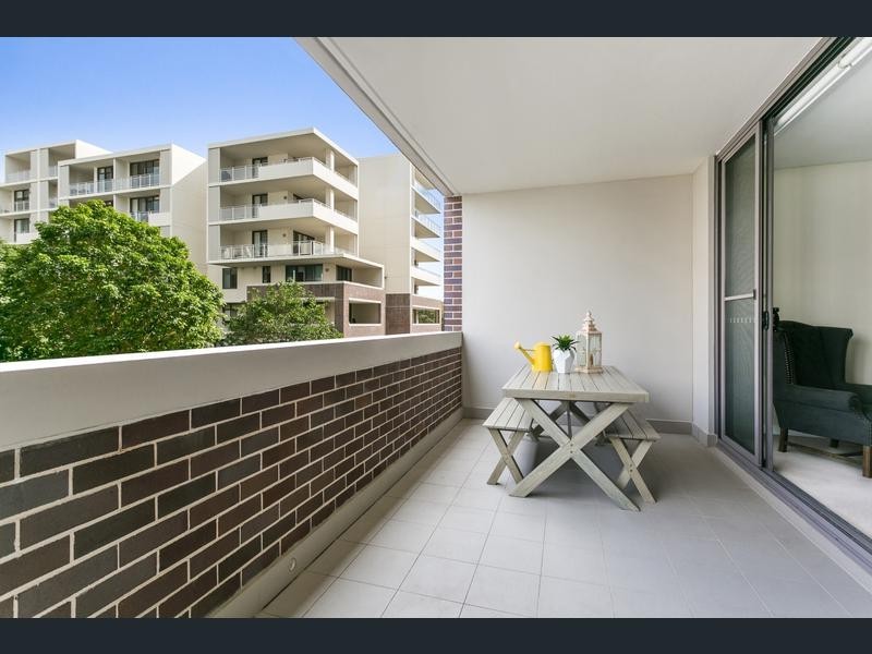 320/6 Baywater Drive, Wentworth Point NSW 2127