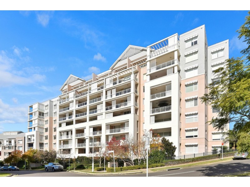 902/15 Peninsula Drive, Breakfast Point NSW 2137
