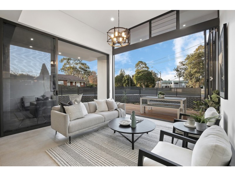 2 Nirranda Street, Concord West NSW 2138