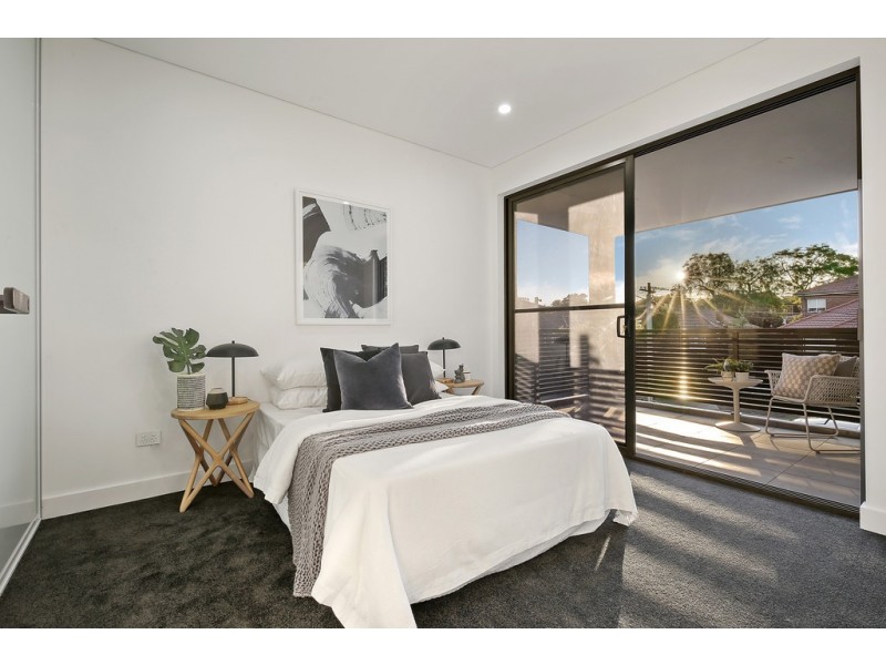 2 Nirranda Street, Concord West NSW 2138