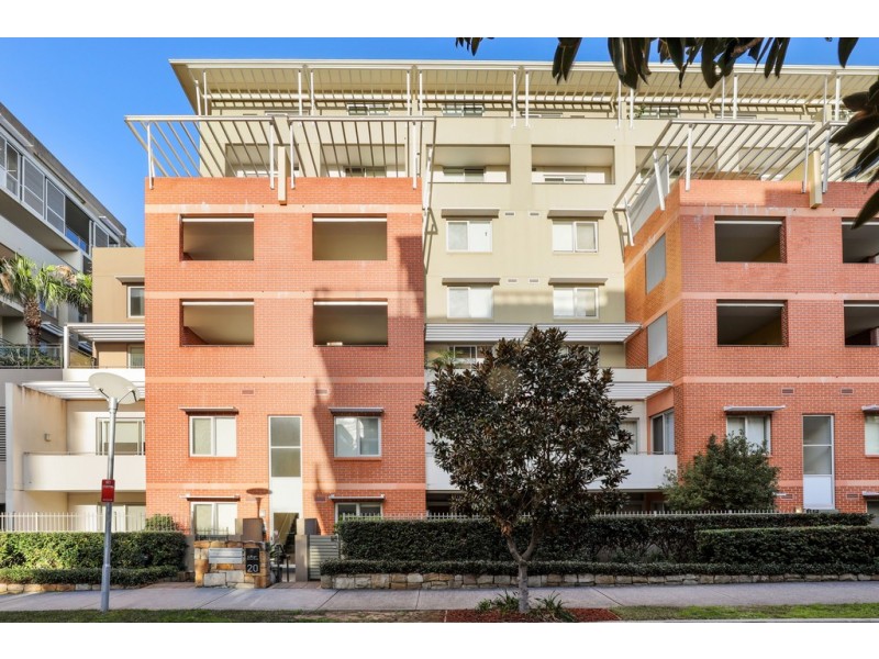114/20 Marine Parade, Wentworth Point NSW 2127