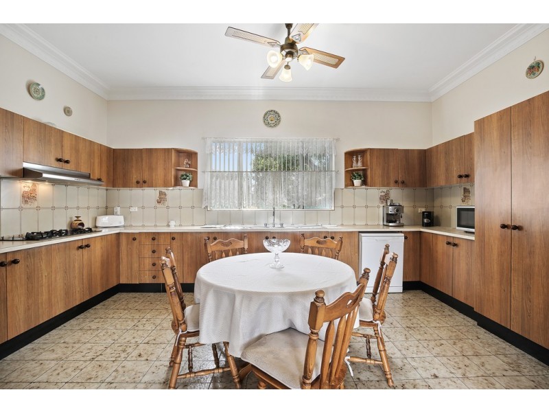 2 Albion Street, Concord NSW 2137