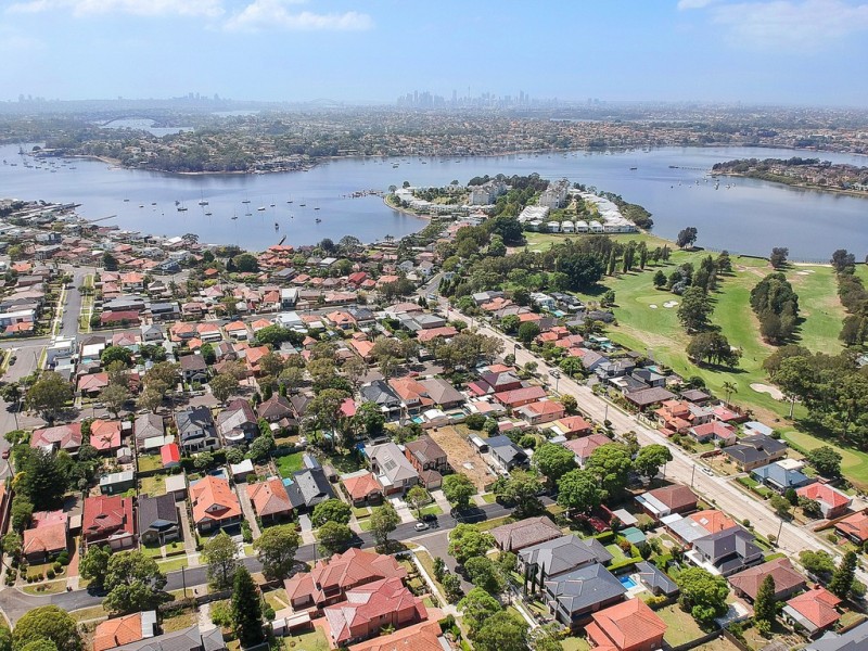 2 Albion Street, Concord NSW 2137