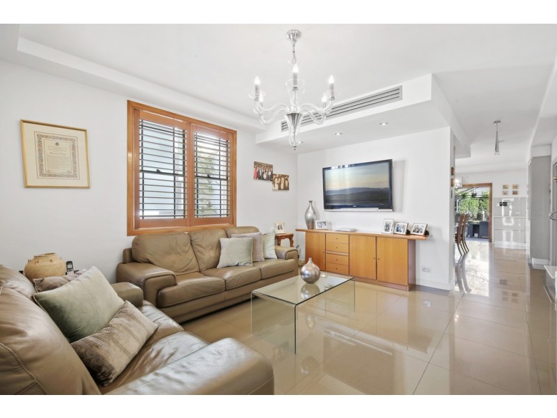 15 Weddle Avenue, Abbotsford NSW 2046