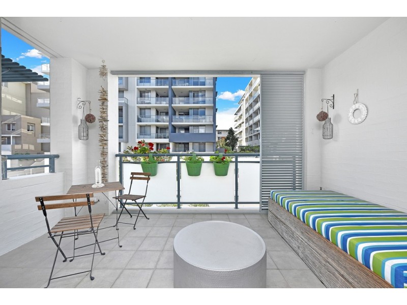 214/5 Stromboli Strait, Wentworth Point NSW 2127