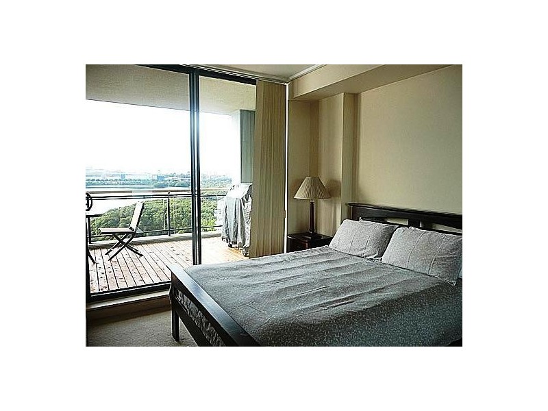 49/27 BENNELONG ROAD, Wentworth Point NSW 2127