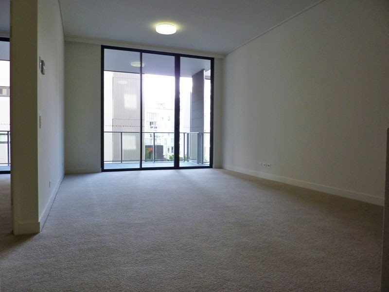 104/76 Rider Boulevard, Rhodes NSW 2138