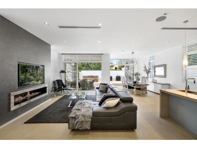 7 Emily Street, Breakfast Point NSW 2137