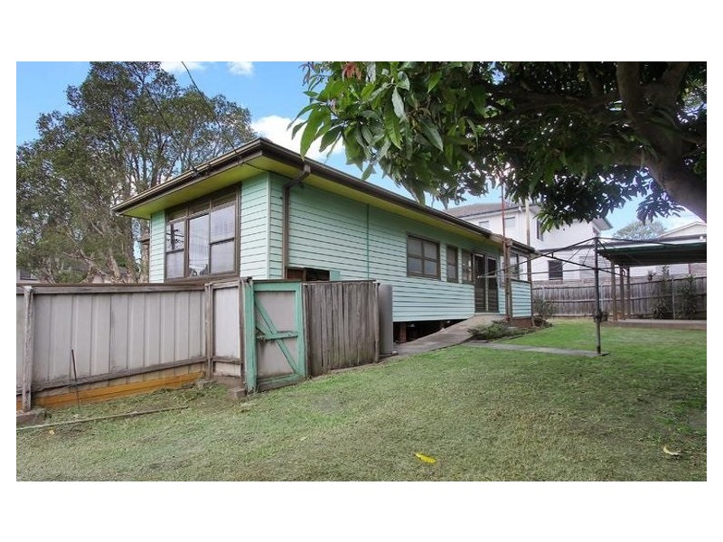 2 Heath Street, Concord NSW 2137