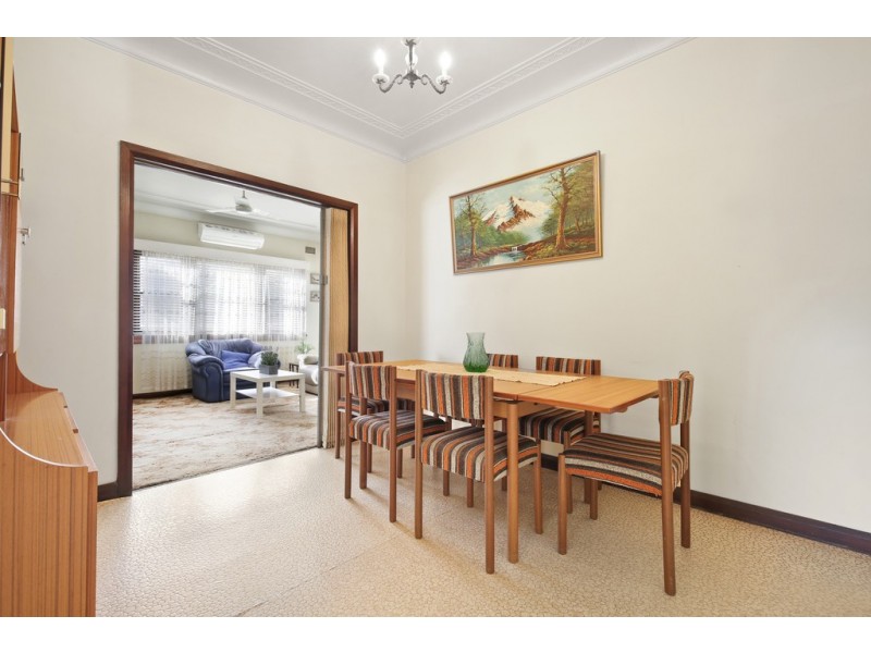 2A Lansdowne Street, Concord NSW 2137