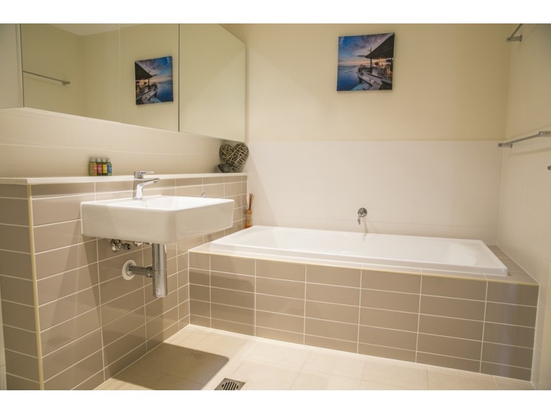 8 Farm Road, Lidcombe NSW 2141