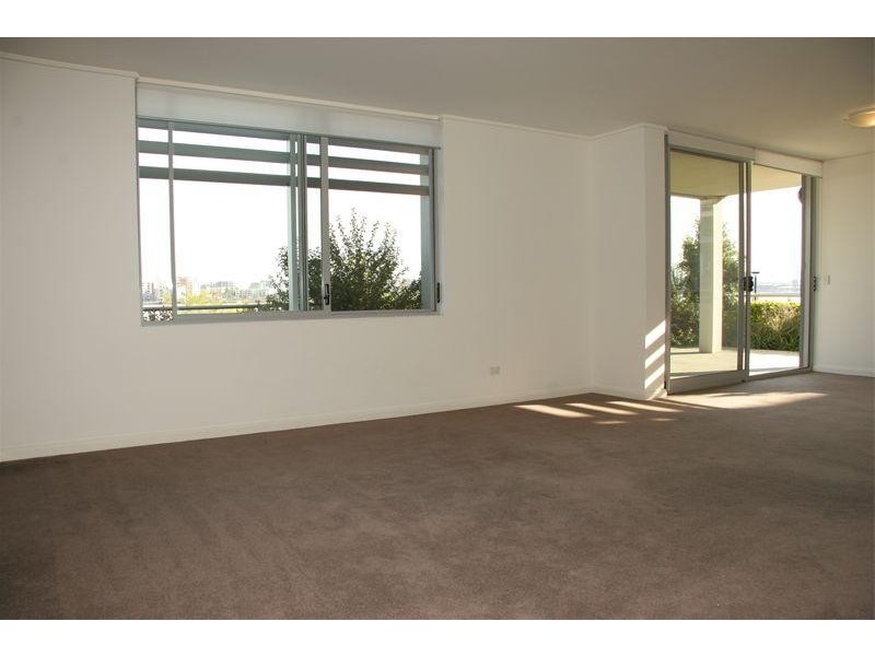 115/11 LEWIS AVENUE, Rhodes NSW 2138