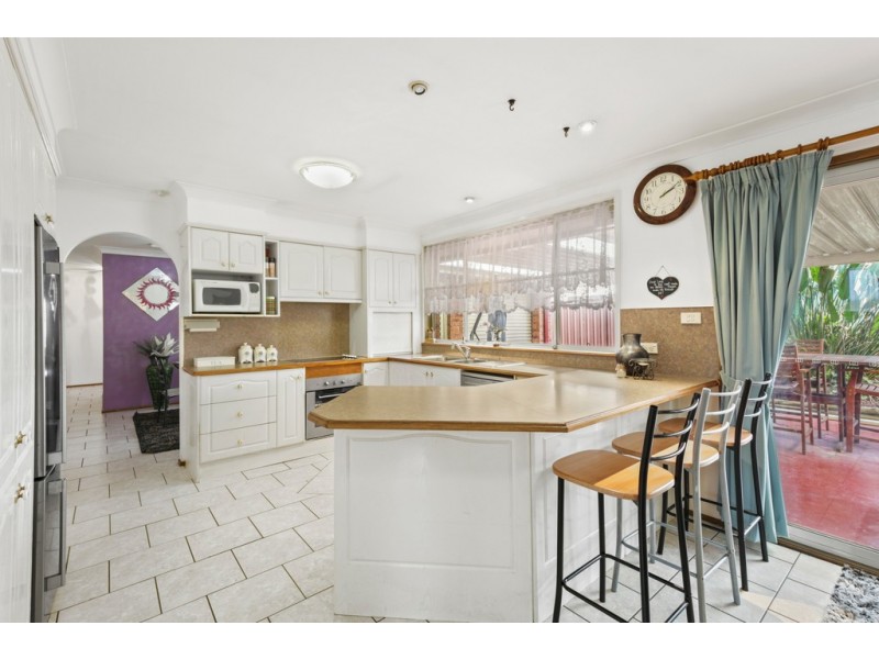 6 Shrike Glen, Erskine Park NSW 2759